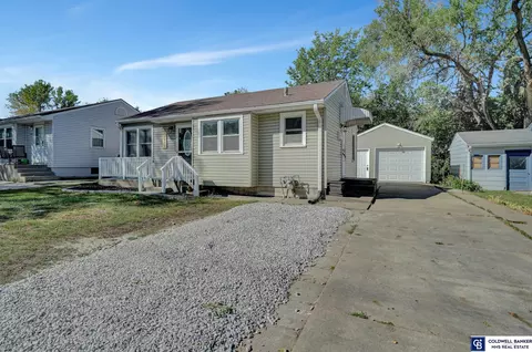 2951 N 56th St, Lincoln, NE 68504
