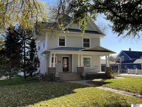 410 E 4th St, Stromsburg, NE 68666
