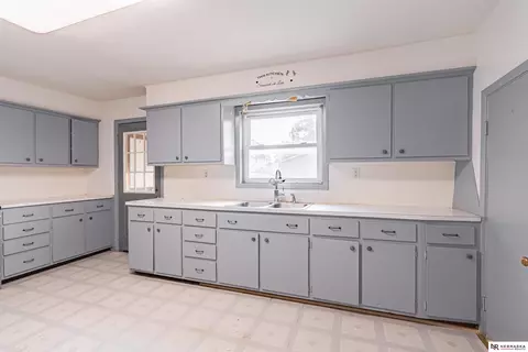 165 S 3rd St, Springfield, NE 68059 photo 11