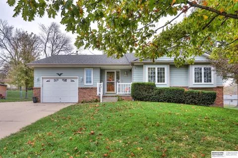 8315 Sprague St, Omaha, NE 68134