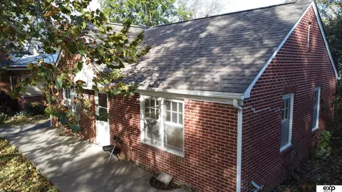3744 Everett St, Lincoln, NE 68506