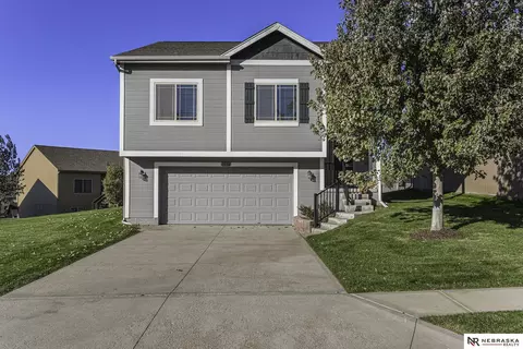 7114 S 183rd Ave, Omaha, NE 68136