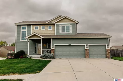 16540 Butler Ave, Omaha, NE 68116