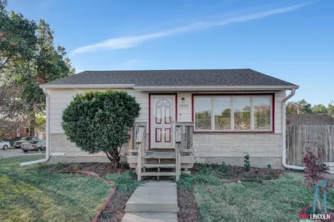 1839 Stockwell St, Lincoln, NE 68502