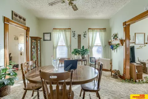 234 E Linden Ave, Fremont, NE 68025