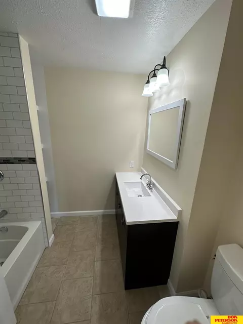 Bath - 200 Diamond St, Lyons, NE 68038 photo 2 of 4