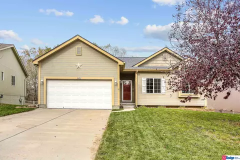 14626 Curtis Ave, Omaha, NE 68116