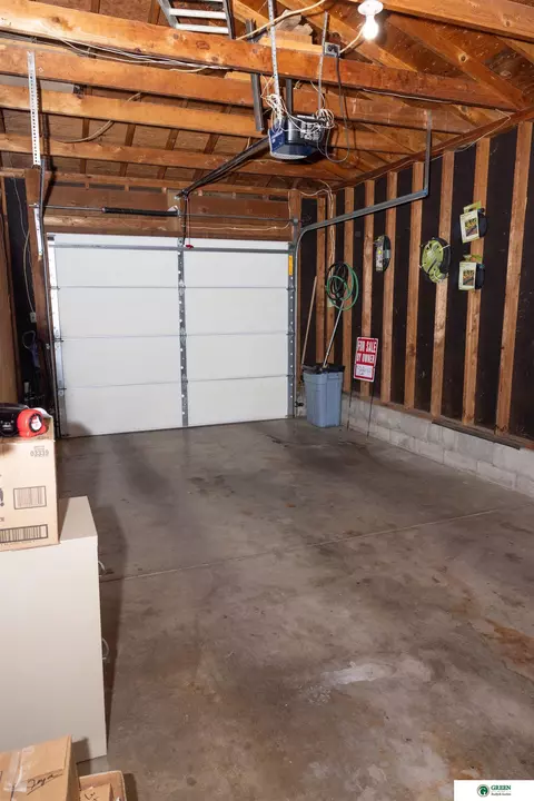 919 E 4th St, York, NE 68467 photo 30