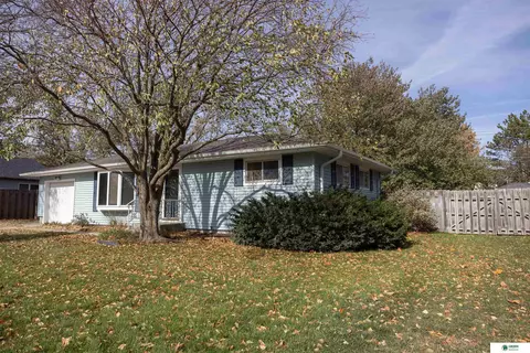919 E 4th St, York, NE 68467 photo 27