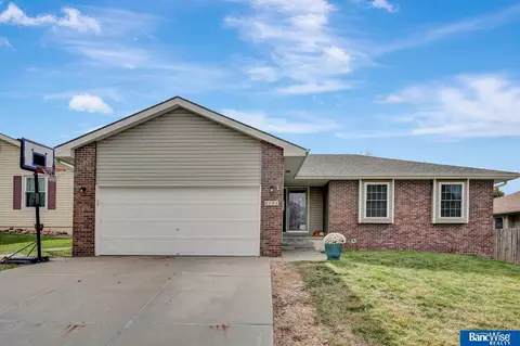 1111 W Beal St, Lincoln, NE 68521
