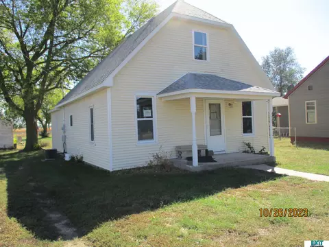 422 W Amity St, Clarks, NE 68628