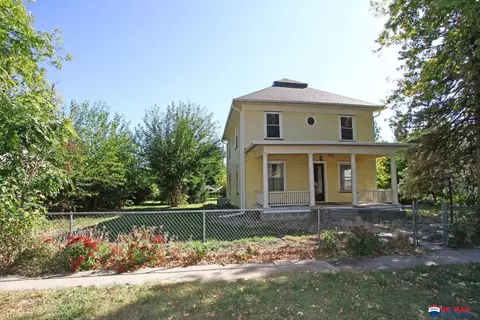1030 Oak Ave, Crete, NE 68333