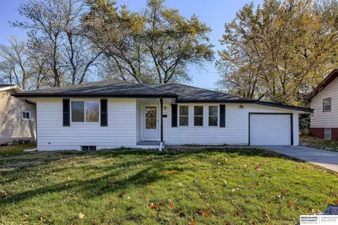5019 N 60 Ave, Omaha, NE 68104