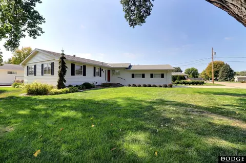 1939 E 3rd St, Fremont, NE 68025
