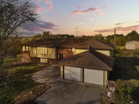 11701 S 5th St, Roca, NE 68430 photo 3