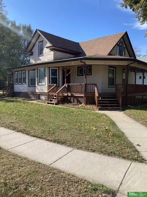 2553 Fort St, Omaha, NE 68111