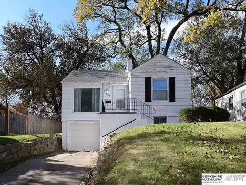 6006 N 35 St, Omaha, NE 68111