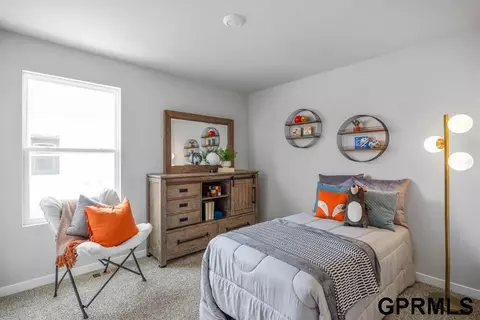 17822 Hampton Dr, Omaha, NE 68136 photo 21