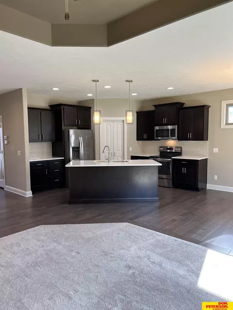14510 Read St, Bennington, NE 68007 photo 8