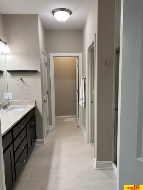 14510 Read St, Bennington, NE 68007 photo 11