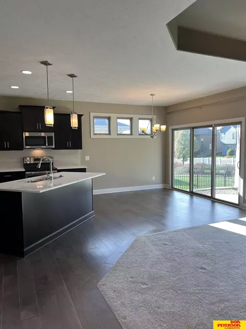 14510 Read St, Bennington, NE 68007 photo 7