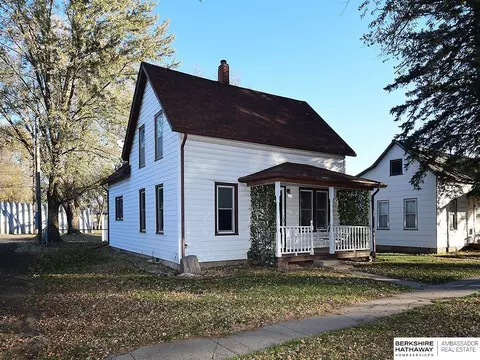 228 W Maple St, Dwight, NE 68635 photo 2