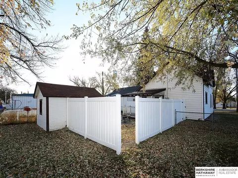 228 W Maple St, Dwight, NE 68635 photo 10