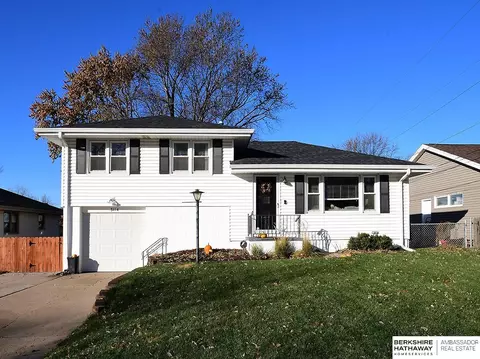 3114 S 73 St, Omaha, NE 68124