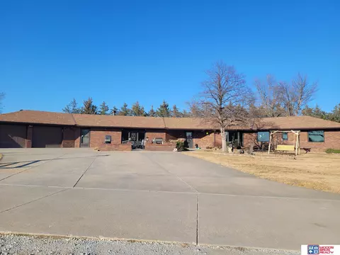 2611 Alvo Rd, Seward, NE 68434