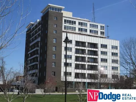 3000 Farnam St #3D, Omaha, NE 68131