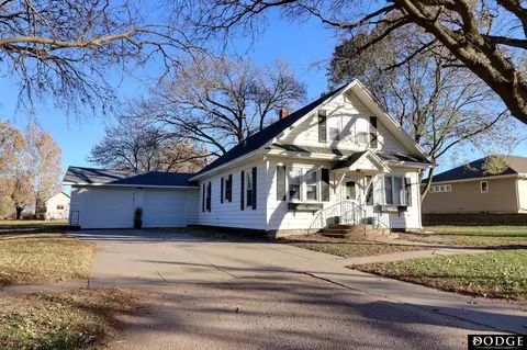 220 Kate St, Morse Bluff, NE 68648