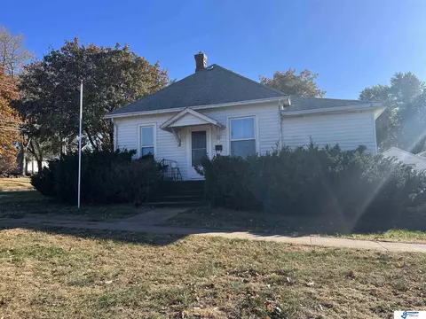 1101 16th St, Auburn, NE 68305