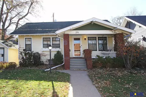 2741 Ryons St, Lincoln, NE 68502
