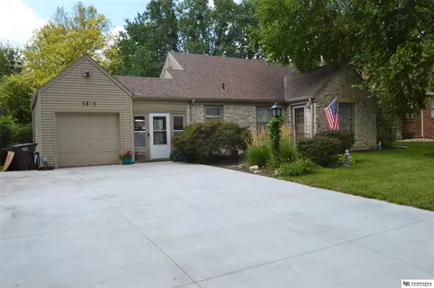3815 H St, Lincoln, NE 68510