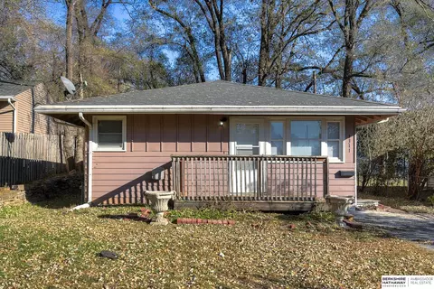 1311 N 66 St, Omaha, NE 68132
