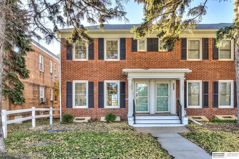5235 NW Radial Hwy, Omaha, NE 68104