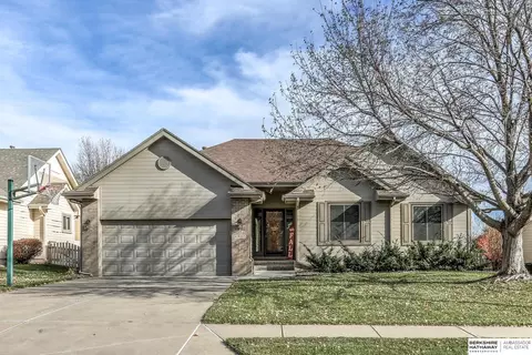 4905 N 135 St, Omaha, NE 68164