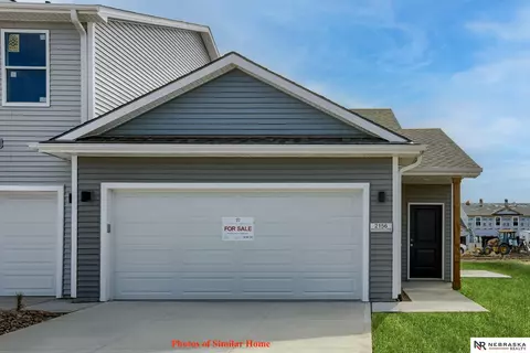 11423 N 161st Ct, Bennington, NE 68007