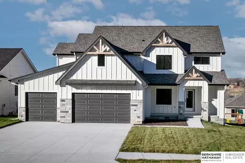 3628 S 204 Ave, Elkhorn, NE 68022