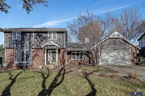 6410 Monticello Dr, Lincoln, NE 68510