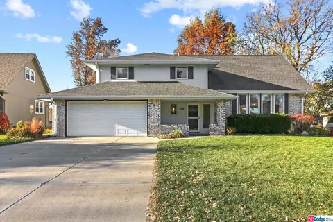 14729 Harvey Oaks Ave, Omaha, NE 68144
