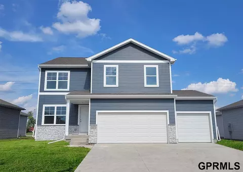 8506 S 184th St, Omaha, NE 68136