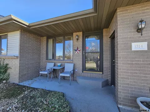 1314 Crest View Ave, Beatrice, NE 68310 photo 36