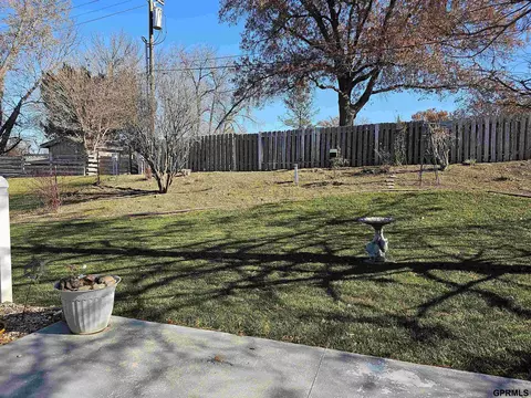 1314 Crest View Ave, Beatrice, NE 68310 photo 32