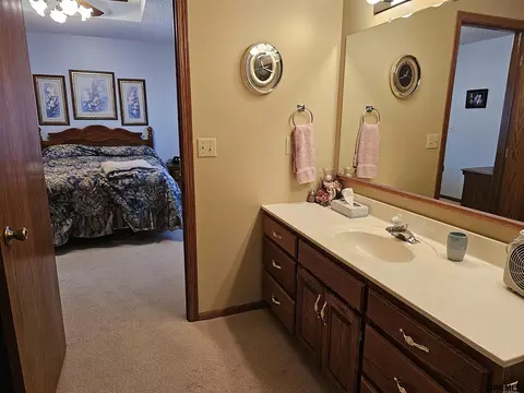 1314 Crest View Ave, Beatrice, NE 68310 photo 16