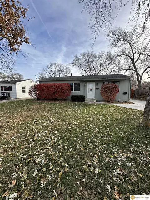 4309 S 62nd St, Omaha, NE 68117