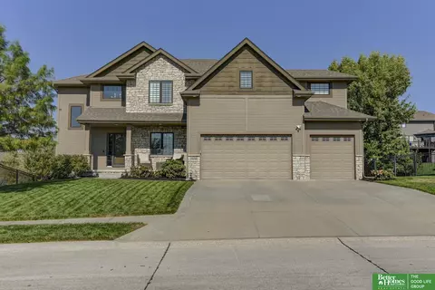 17656 Patrick Ave, Omaha, NE 68116