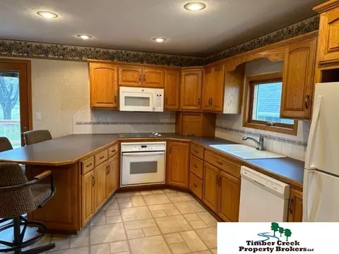 307 Pine St, Snyder, NE 68664 photo 5