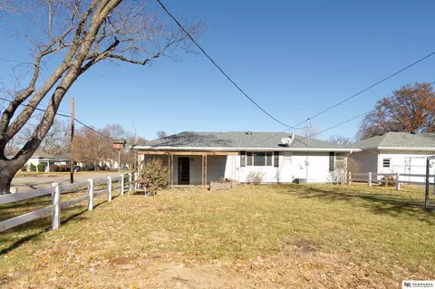 1801 High St, Beatrice, NE 68310 photo 22