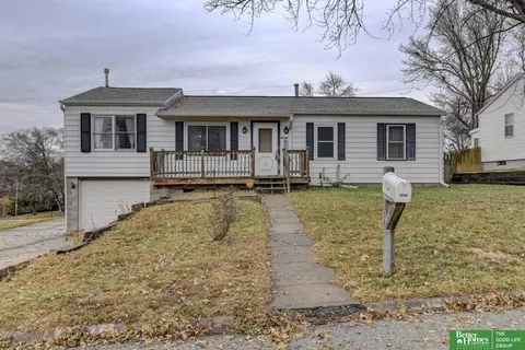 4128 Bartmann Dr, Bellevue, NE 68147